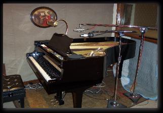 PianoBooth